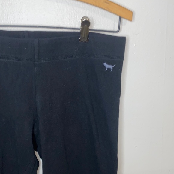 PINK Victoria's Secret Pants - 🌙Cute staple piece Black PINK Leggings!